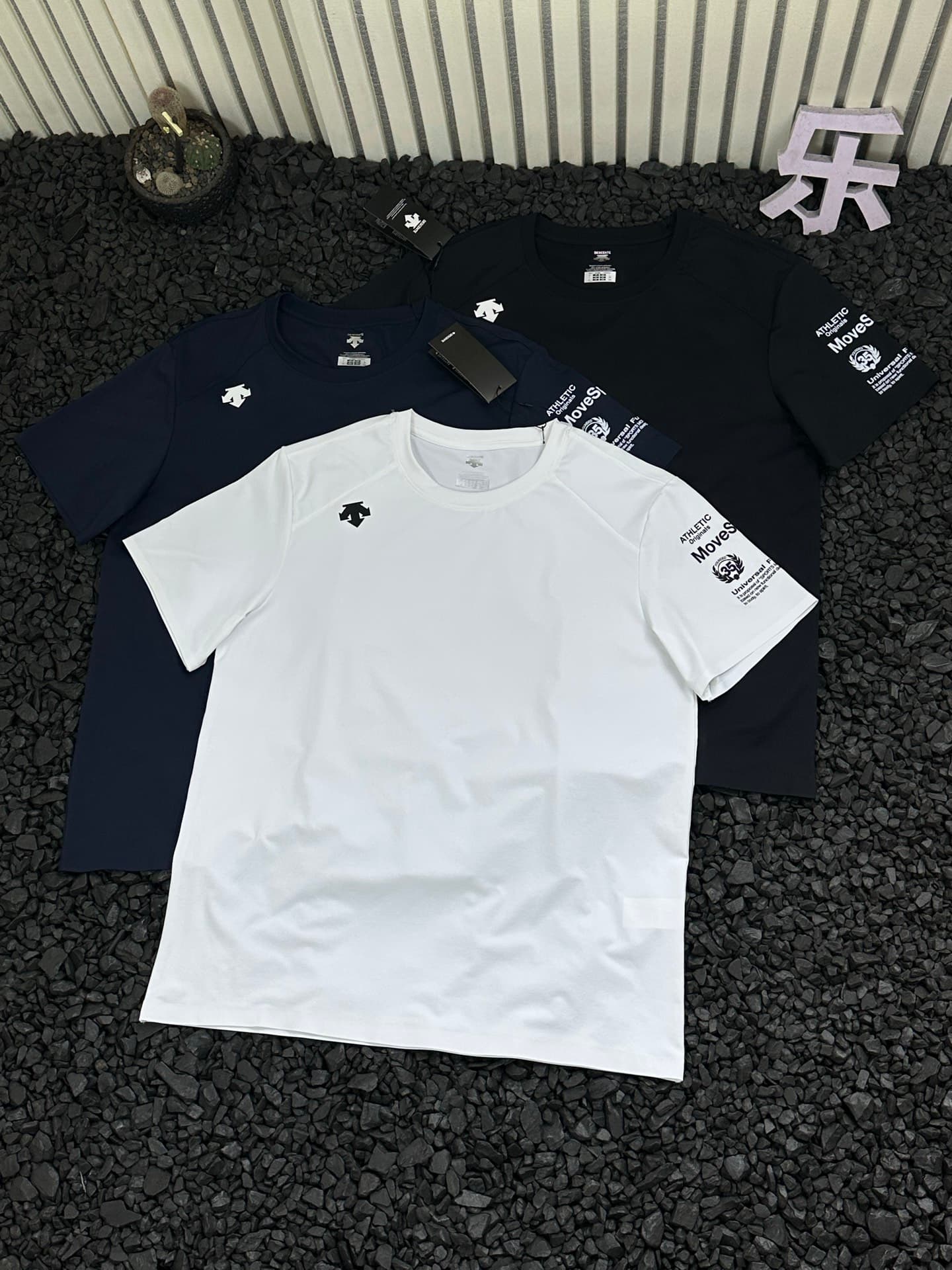 Descente Logo Print Performance T-Shirt - Style 03