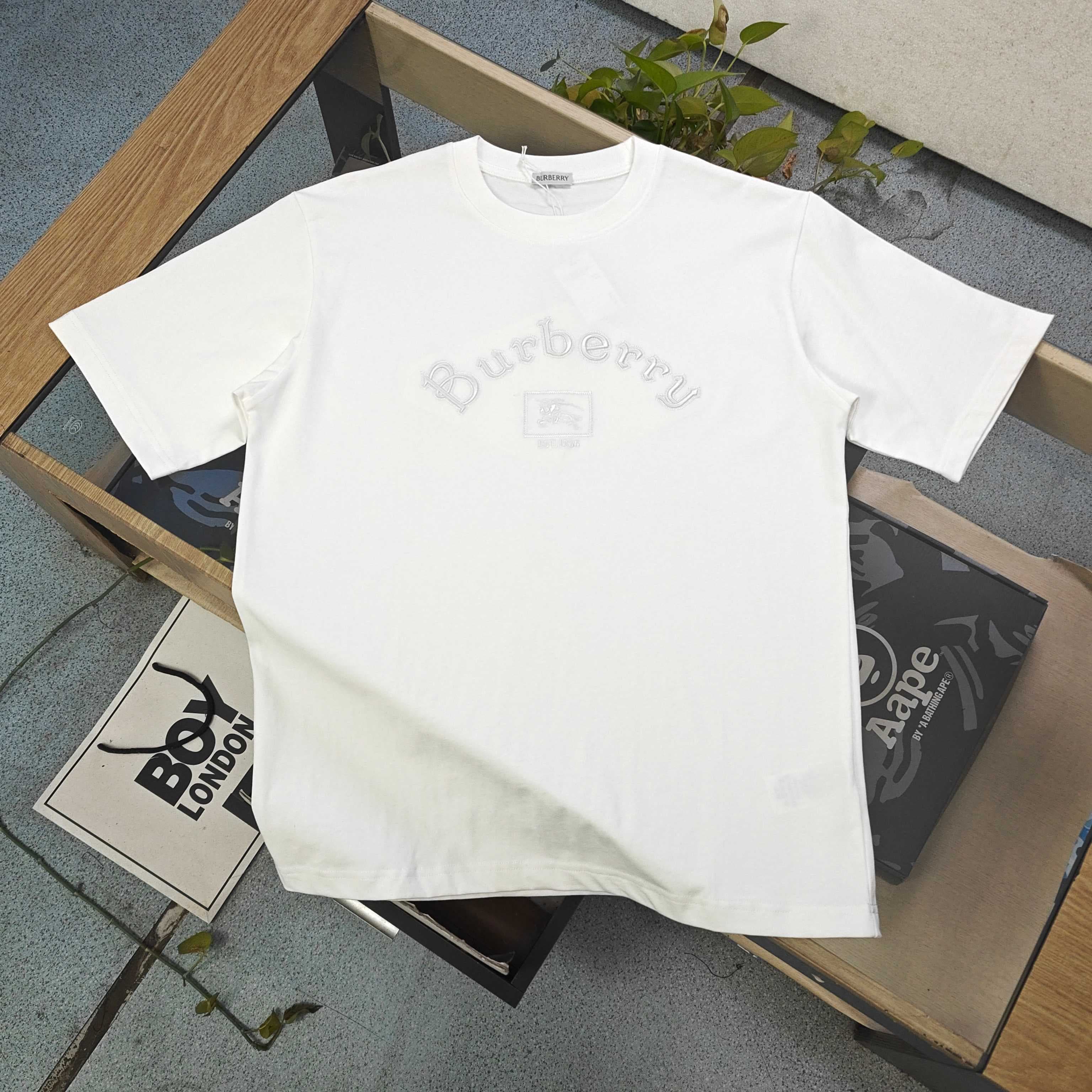 Burberry Embroidered Logo Cotton T-Shirt - Style 01