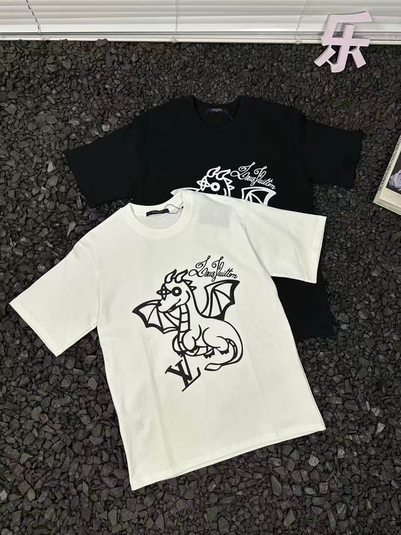 Louis Vuitton Graphic Logo Cotton T-Shirt - Style 02